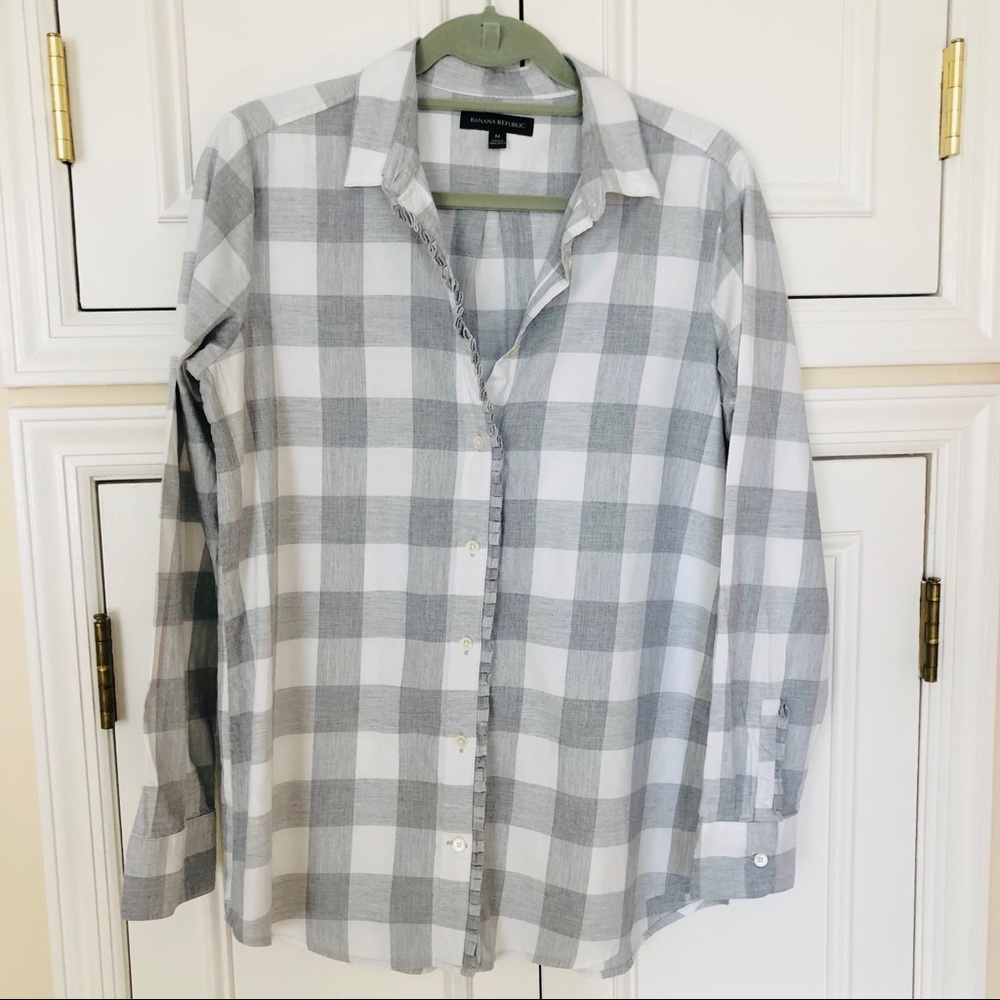 Banana Republic Grey/White Button Down